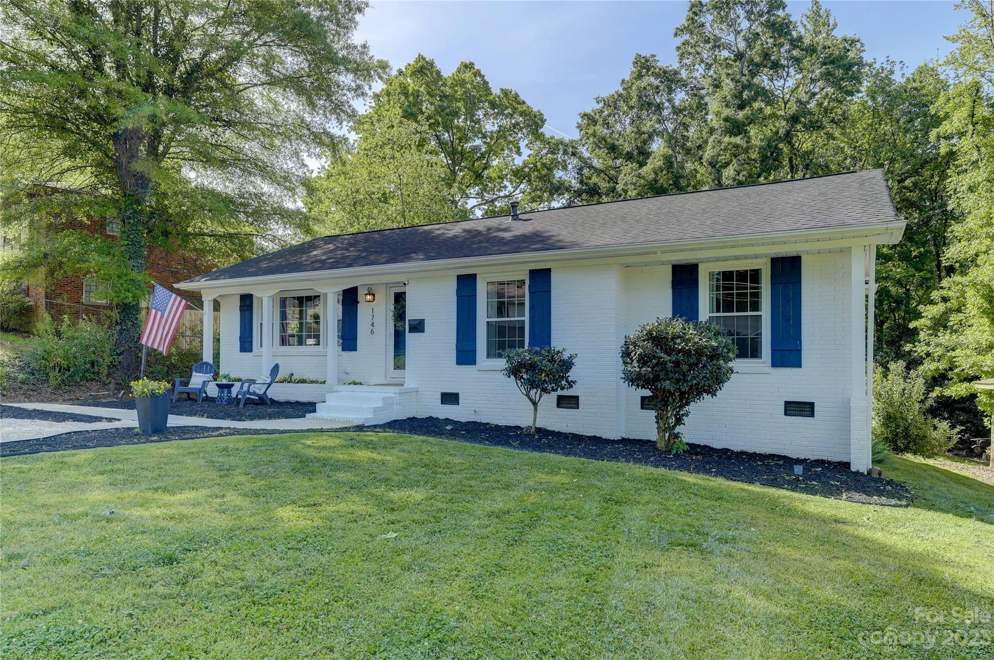 1746 Edgewater Drive