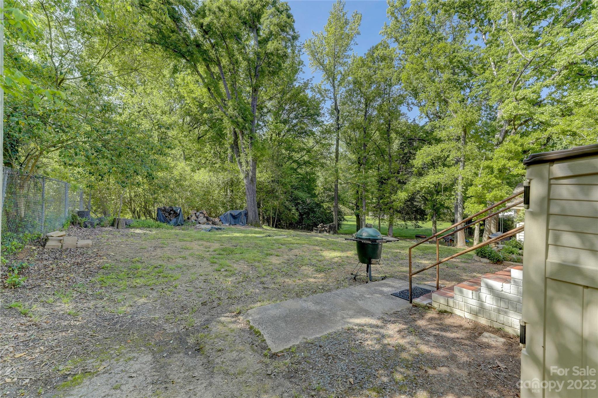 1746 Edgewater Drive