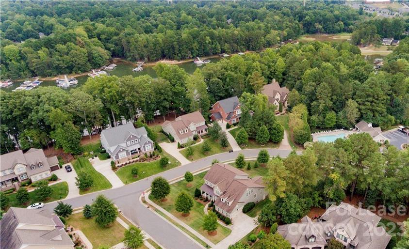 2424 Island Lake Drive