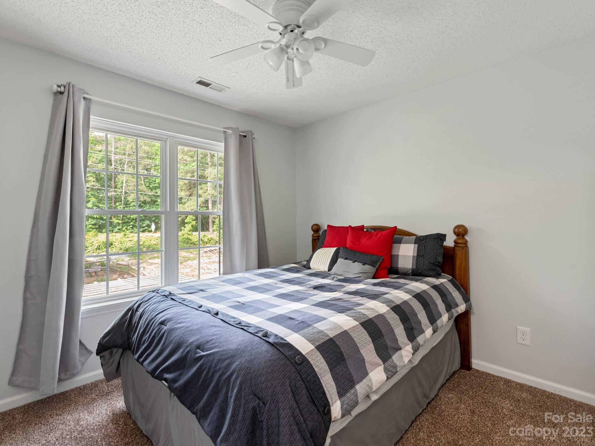 1012 Chaucery Lane