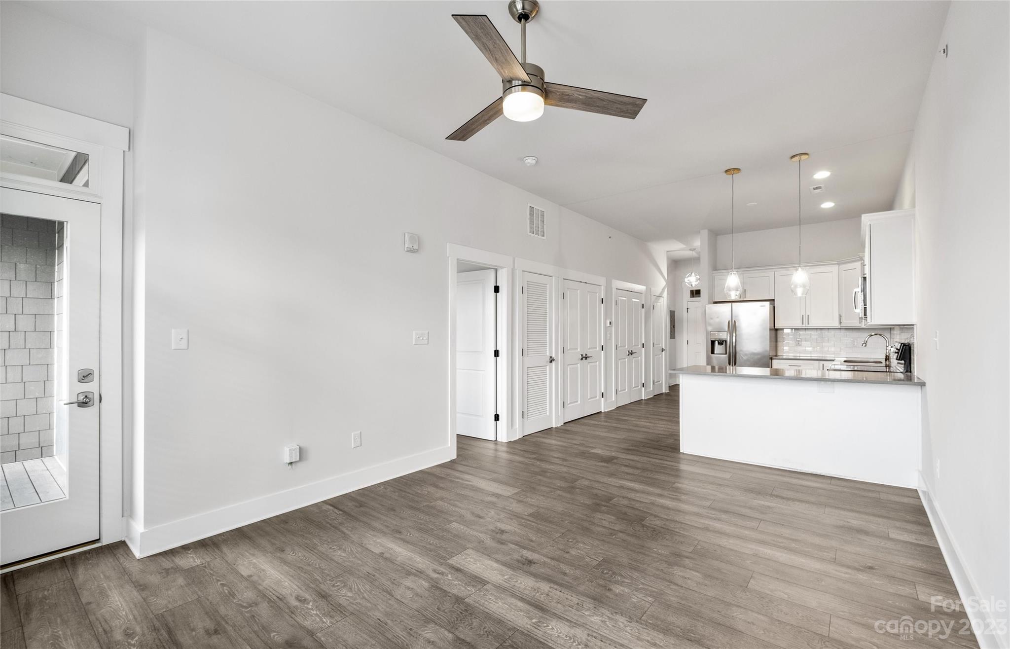 935 Mcalway Road Unit: 304