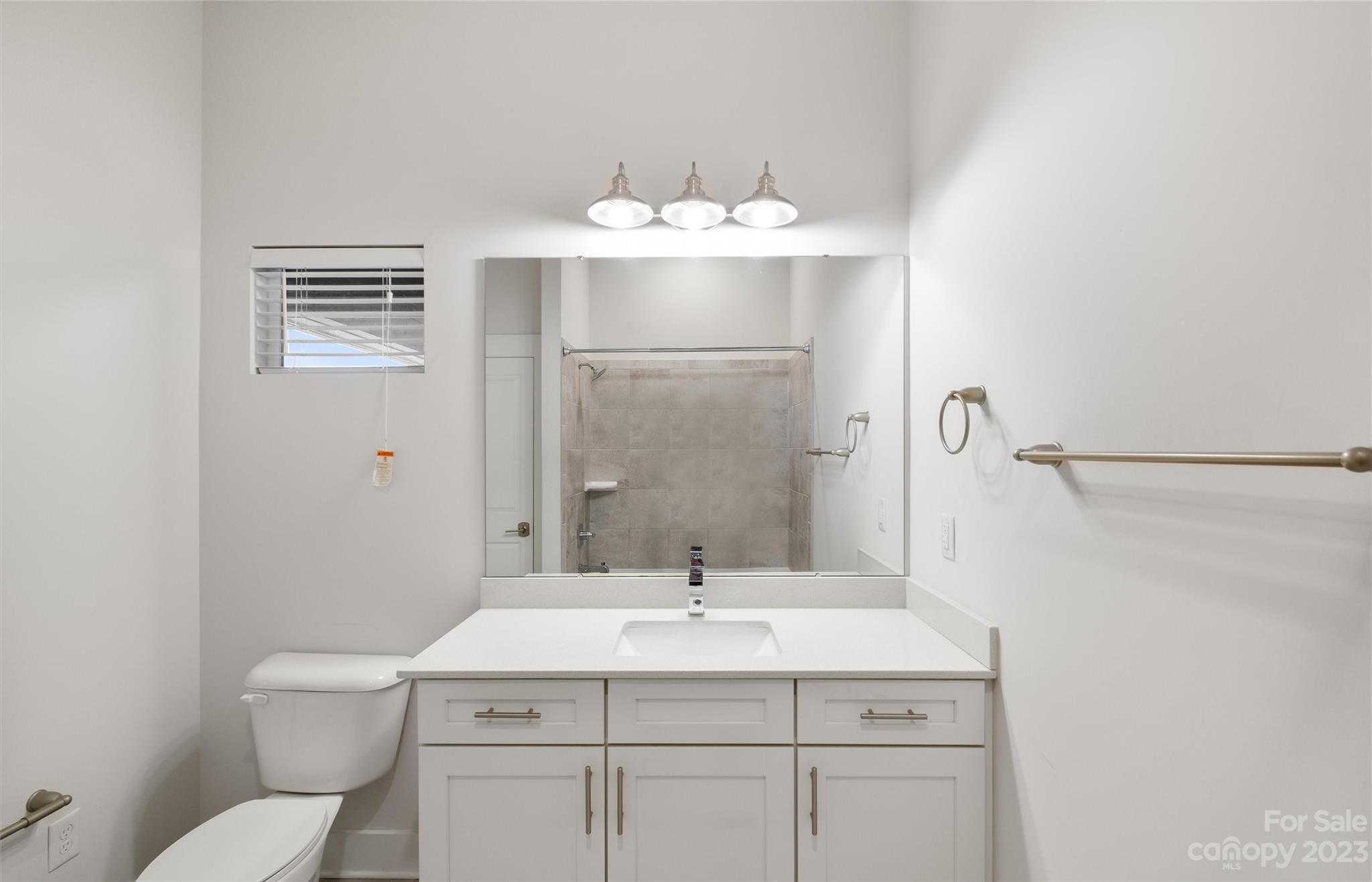 935 Mcalway Road Unit: 304
