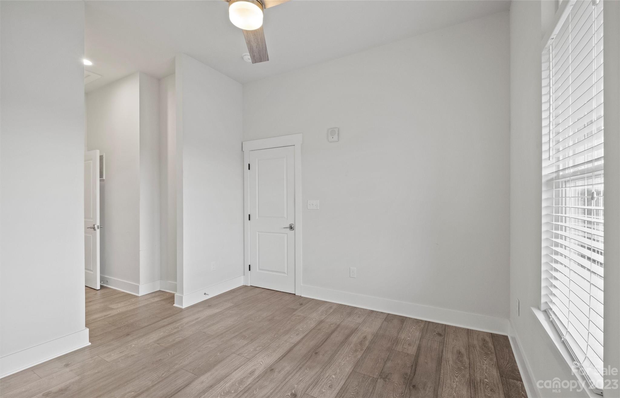 935 Mcalway Road Unit: 304