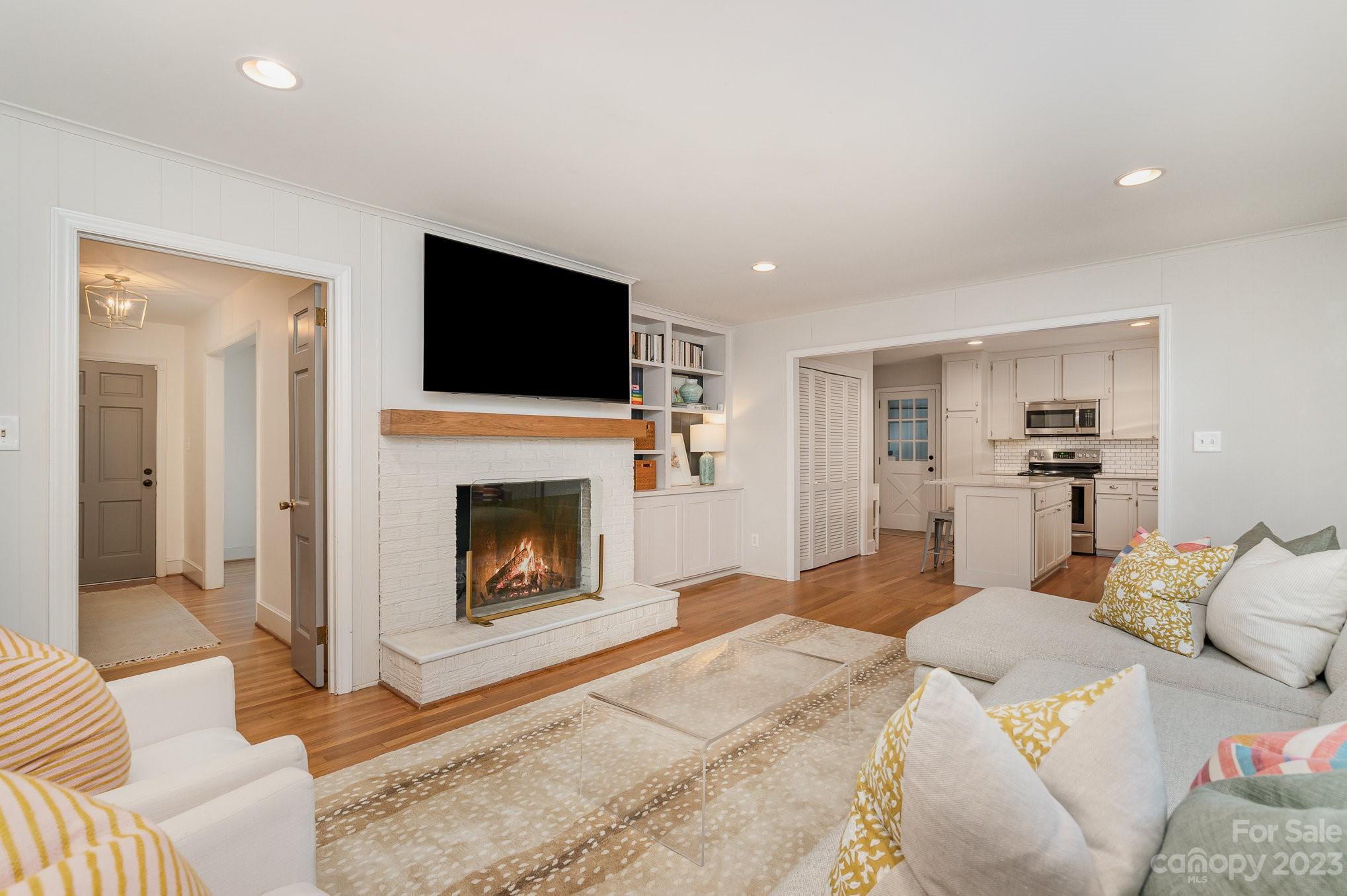 5310 Doncaster Drive