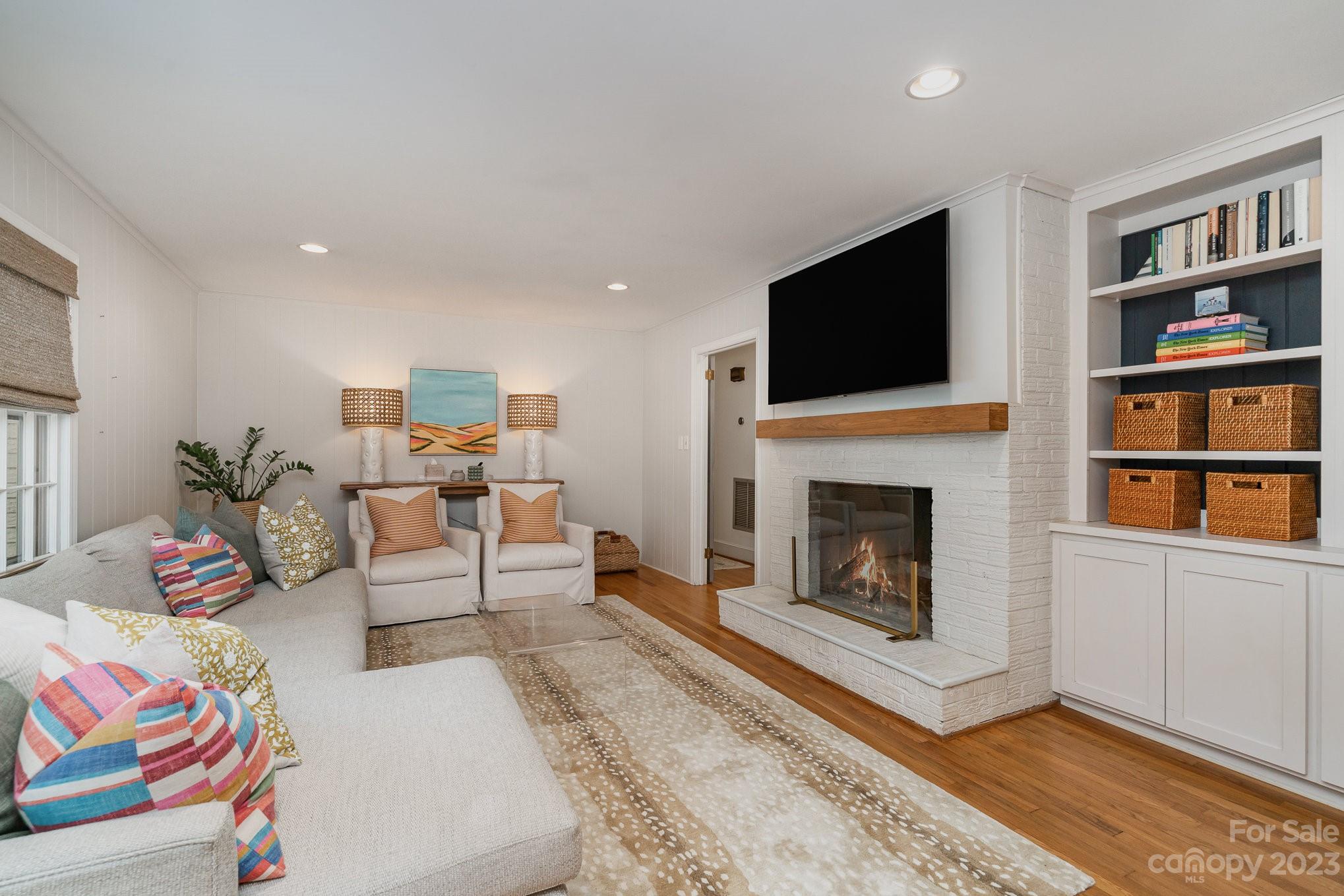 5310 Doncaster Drive