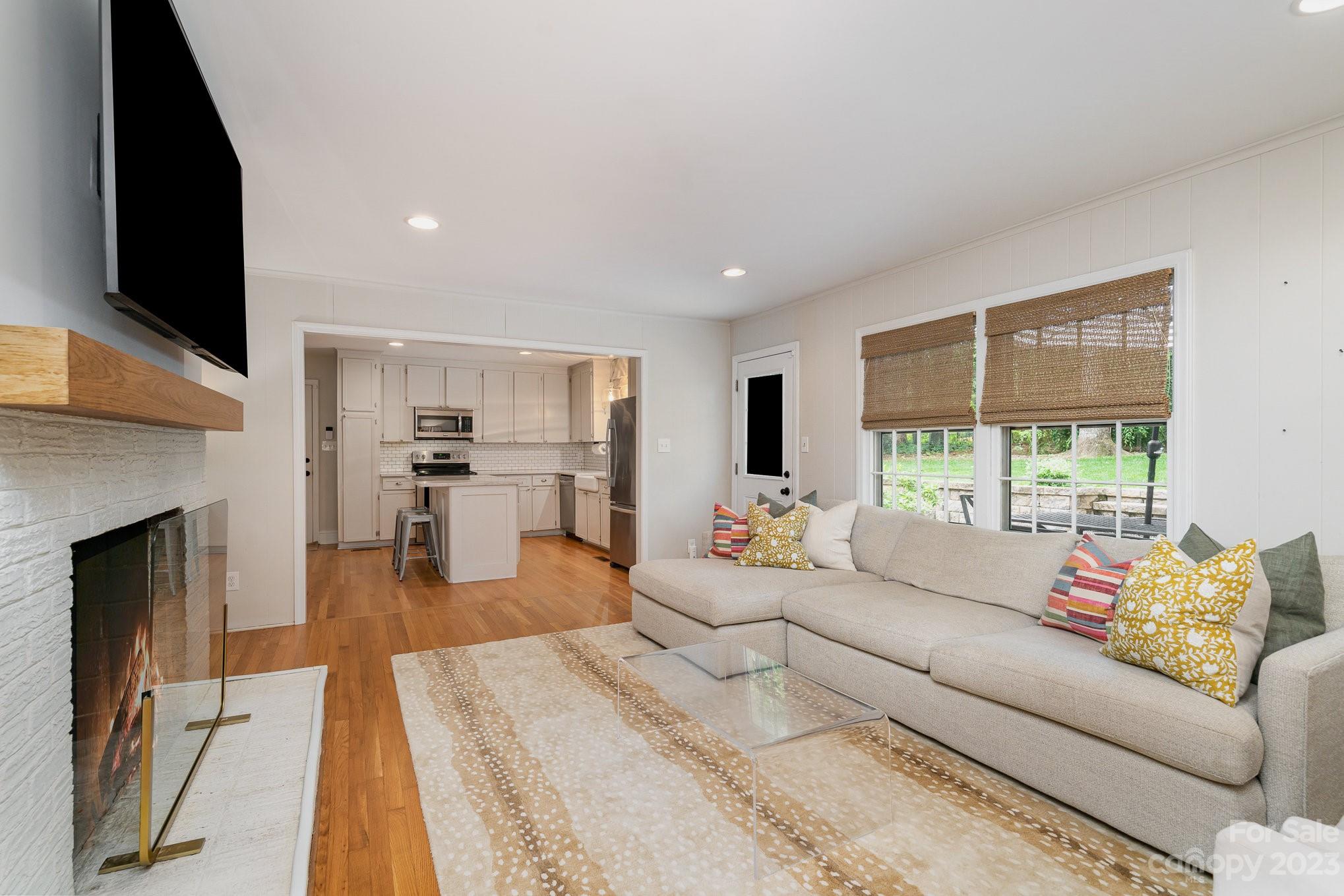 5310 Doncaster Drive