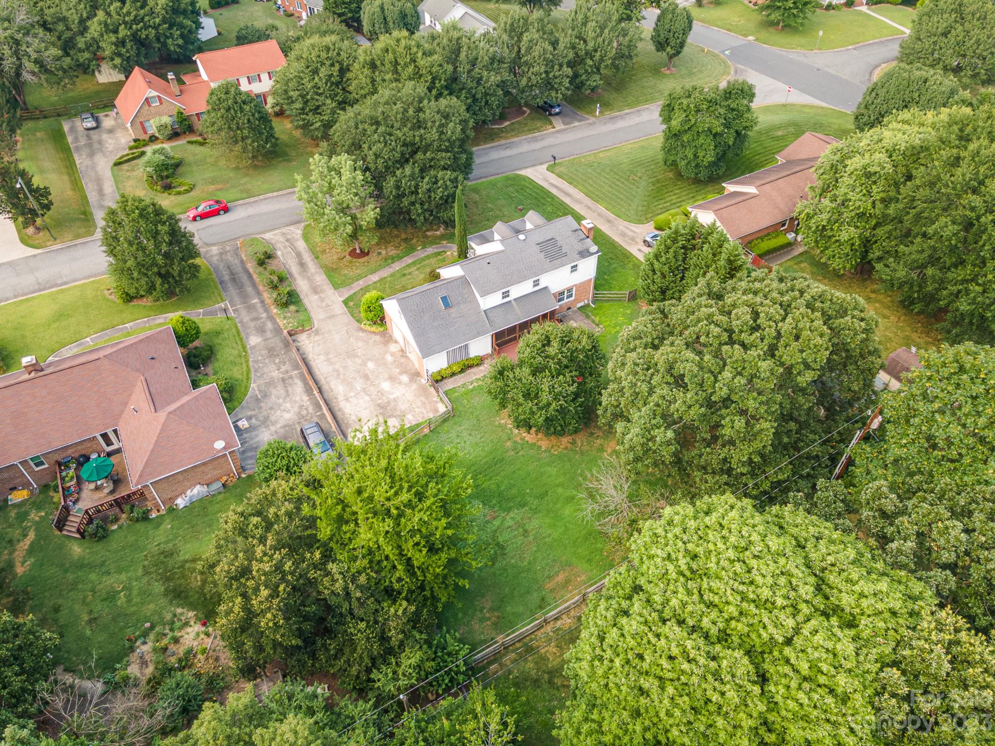 416 Glencurry Drive