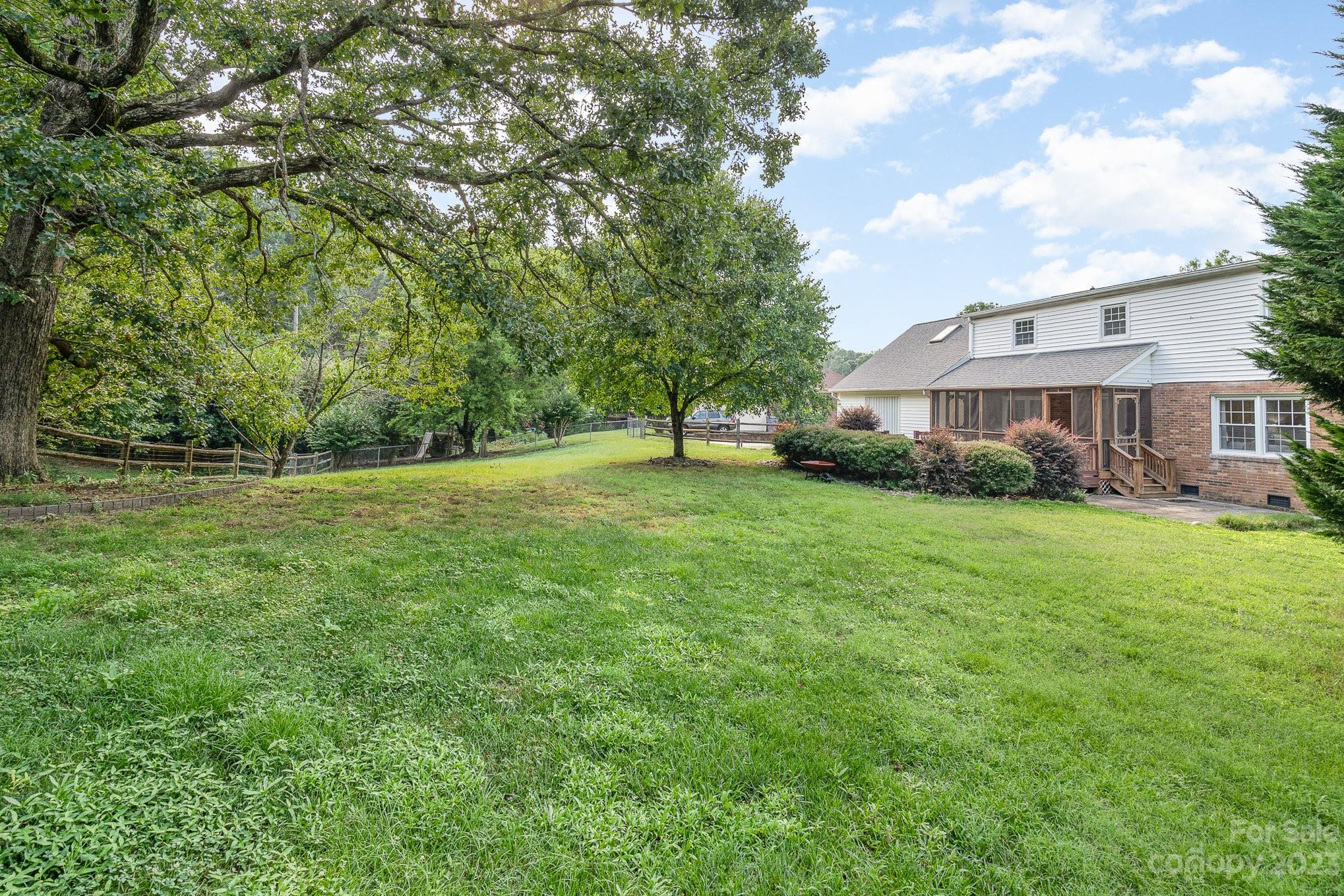 416 Glencurry Drive