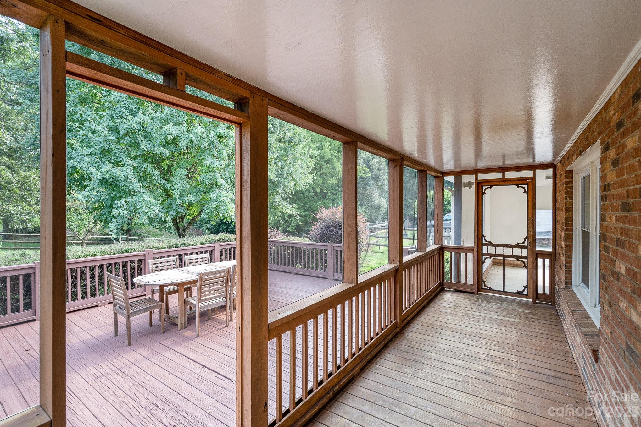 416 Glencurry Drive