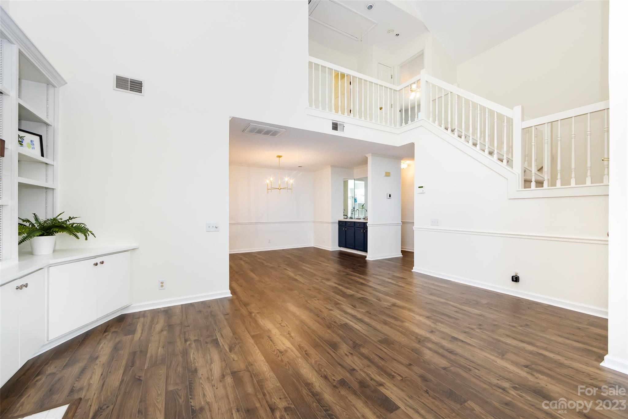 7255 Meeting Street