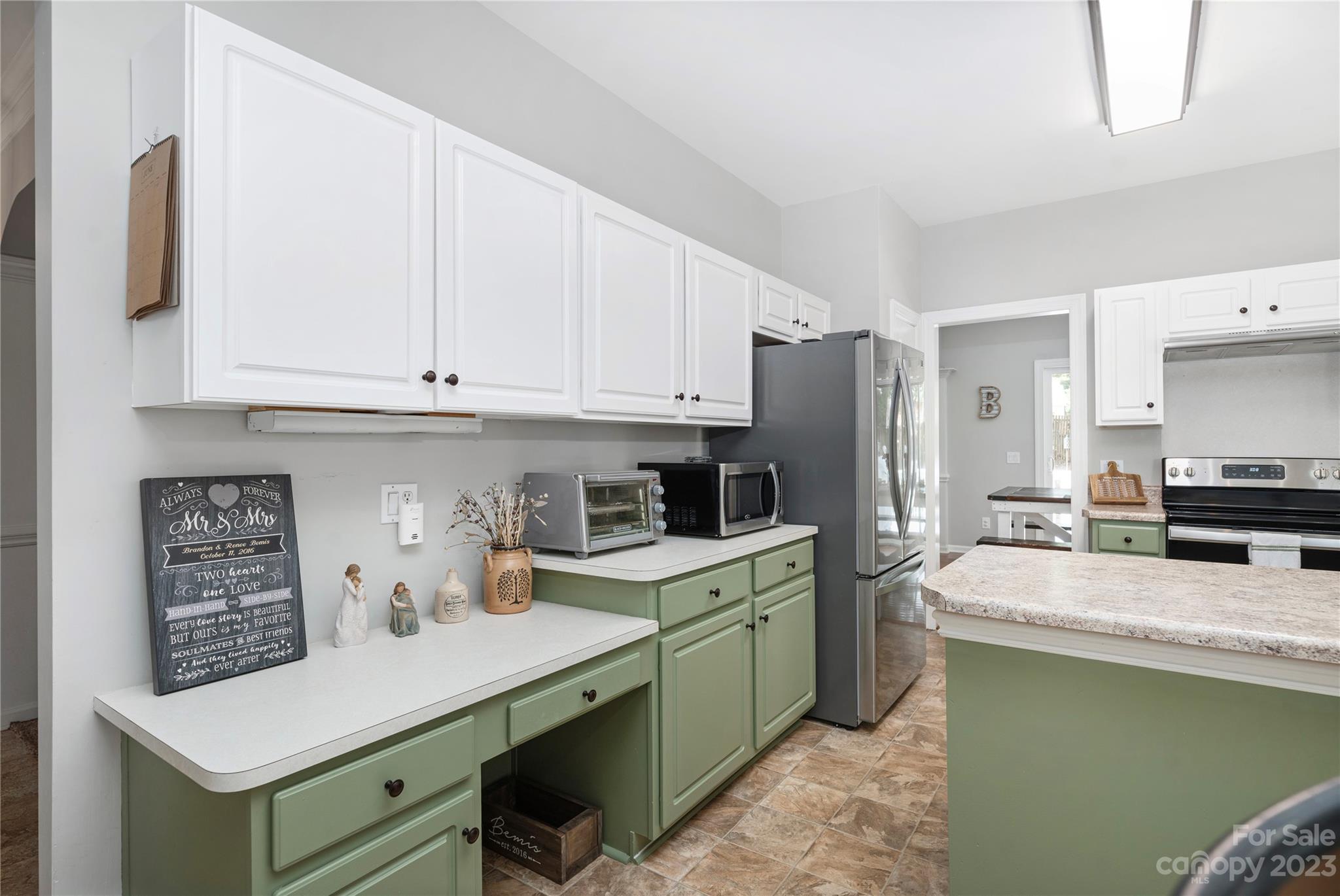 114 Harbor Landing Drive