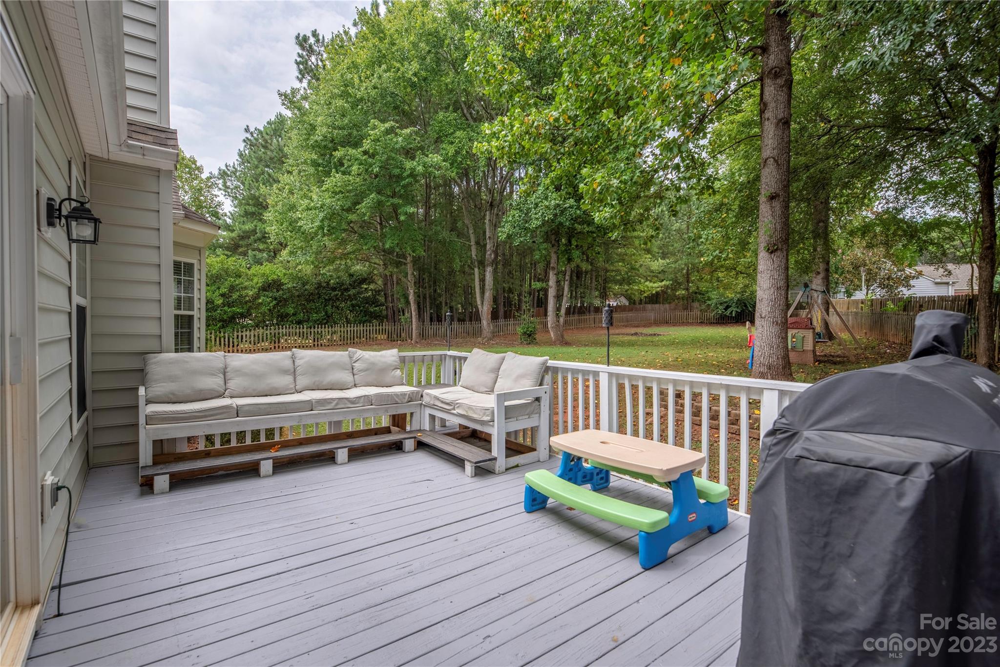 114 Harbor Landing Drive