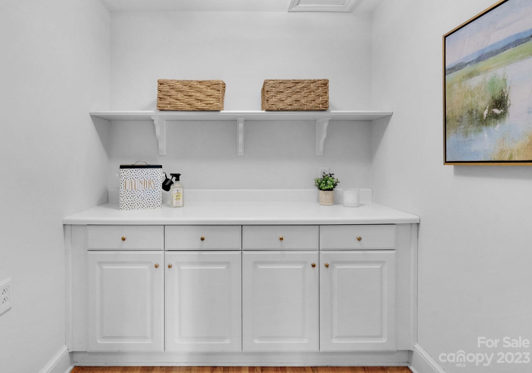 2610 Peary Court