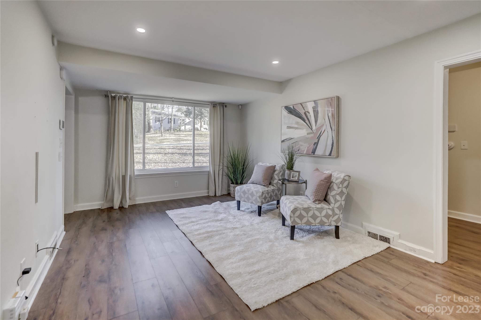 3325 Eastwood Drive