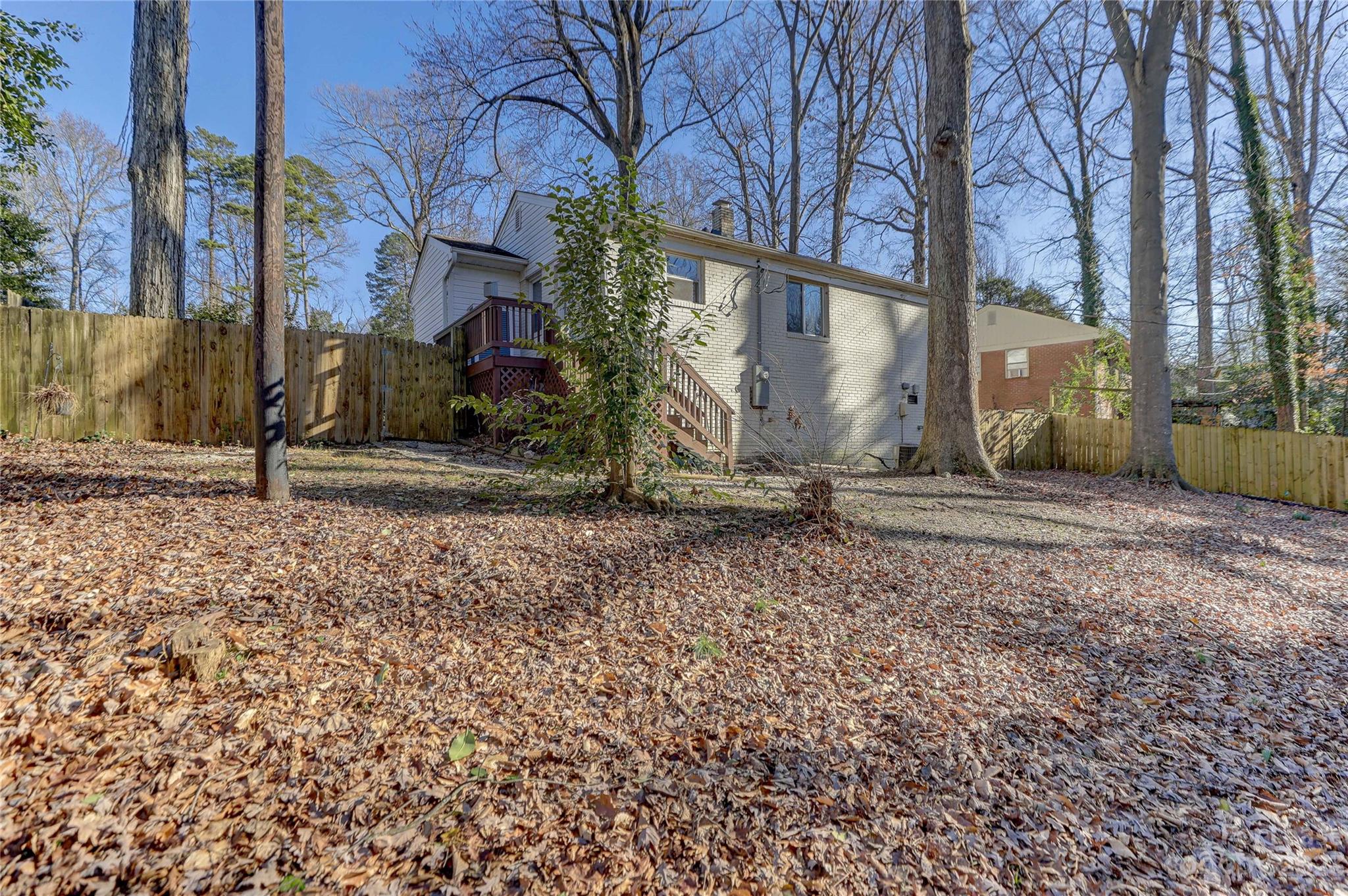 3325 Eastwood Drive