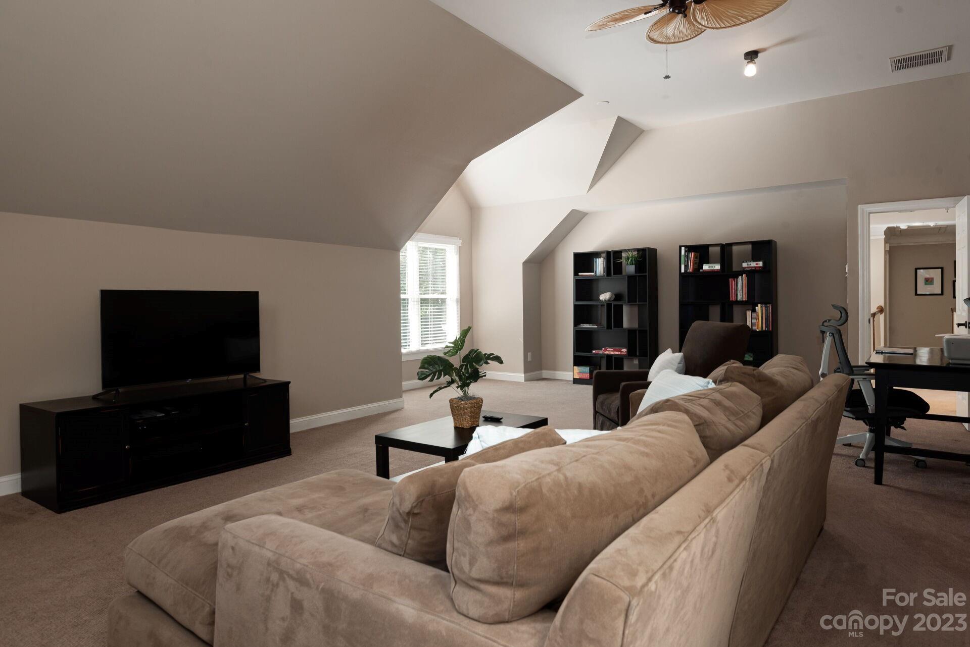 8613 Aberdeen Wood Court