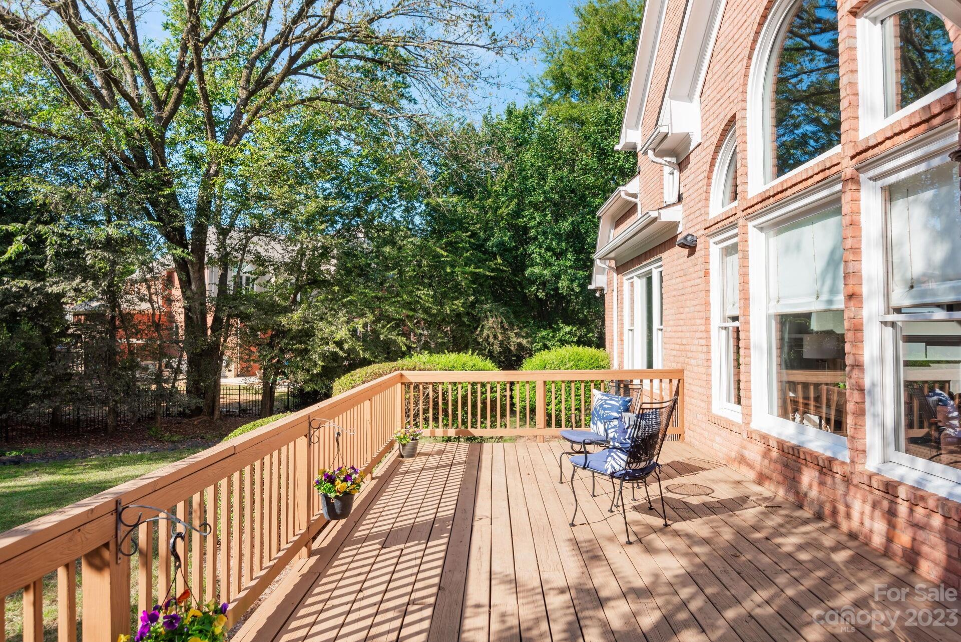 8613 Aberdeen Wood Court