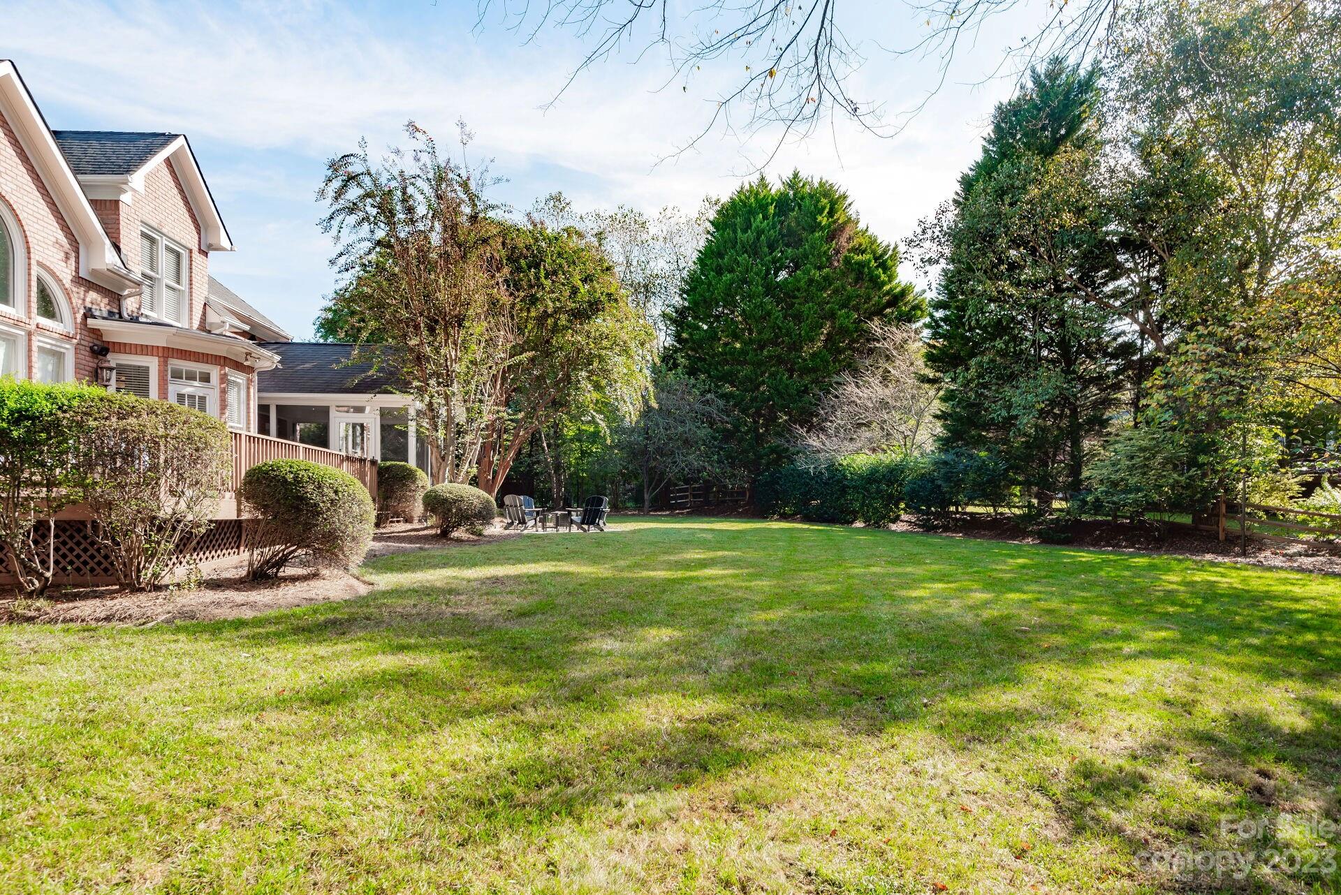 8613 Aberdeen Wood Court
