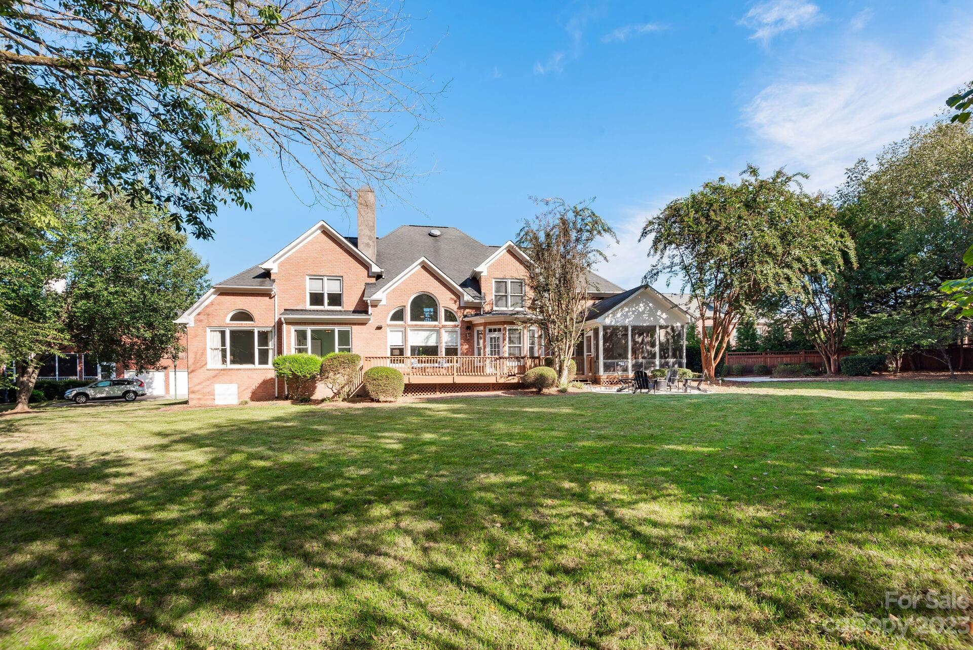 8613 Aberdeen Wood Court