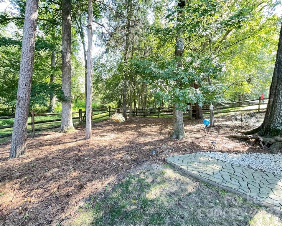 7830 Leisure Lane