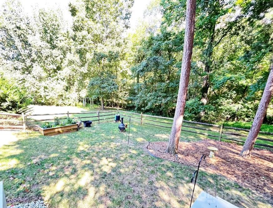 7830 Leisure Lane