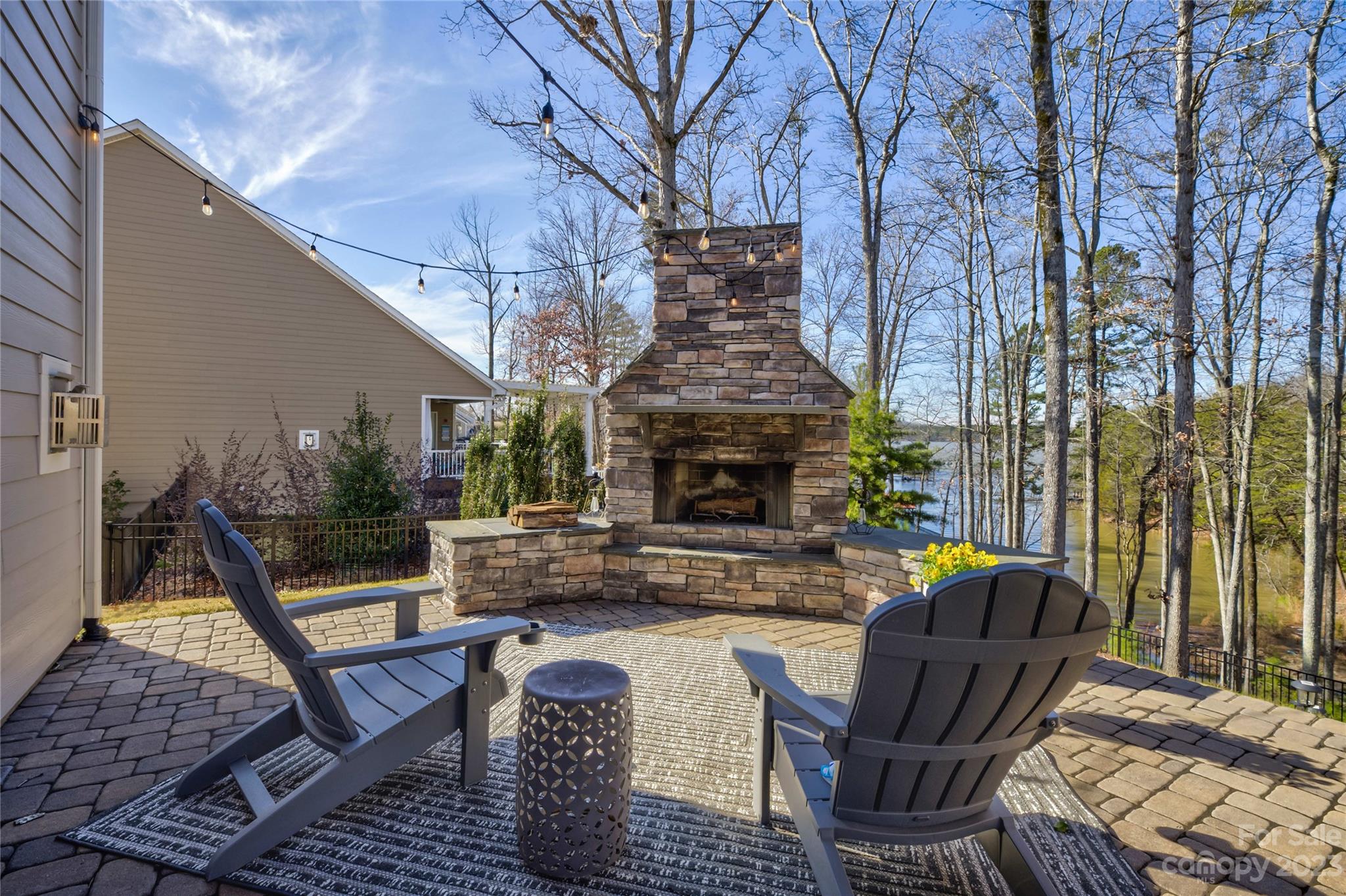 16419 Cozy Cove Road