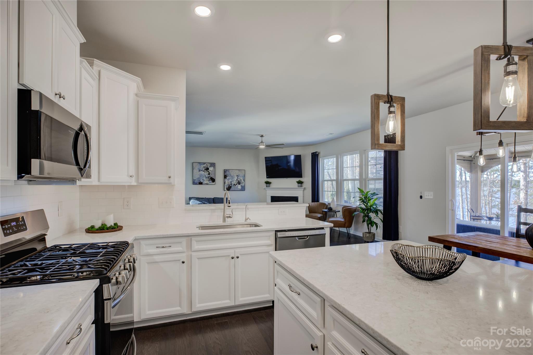 16419 Cozy Cove Road