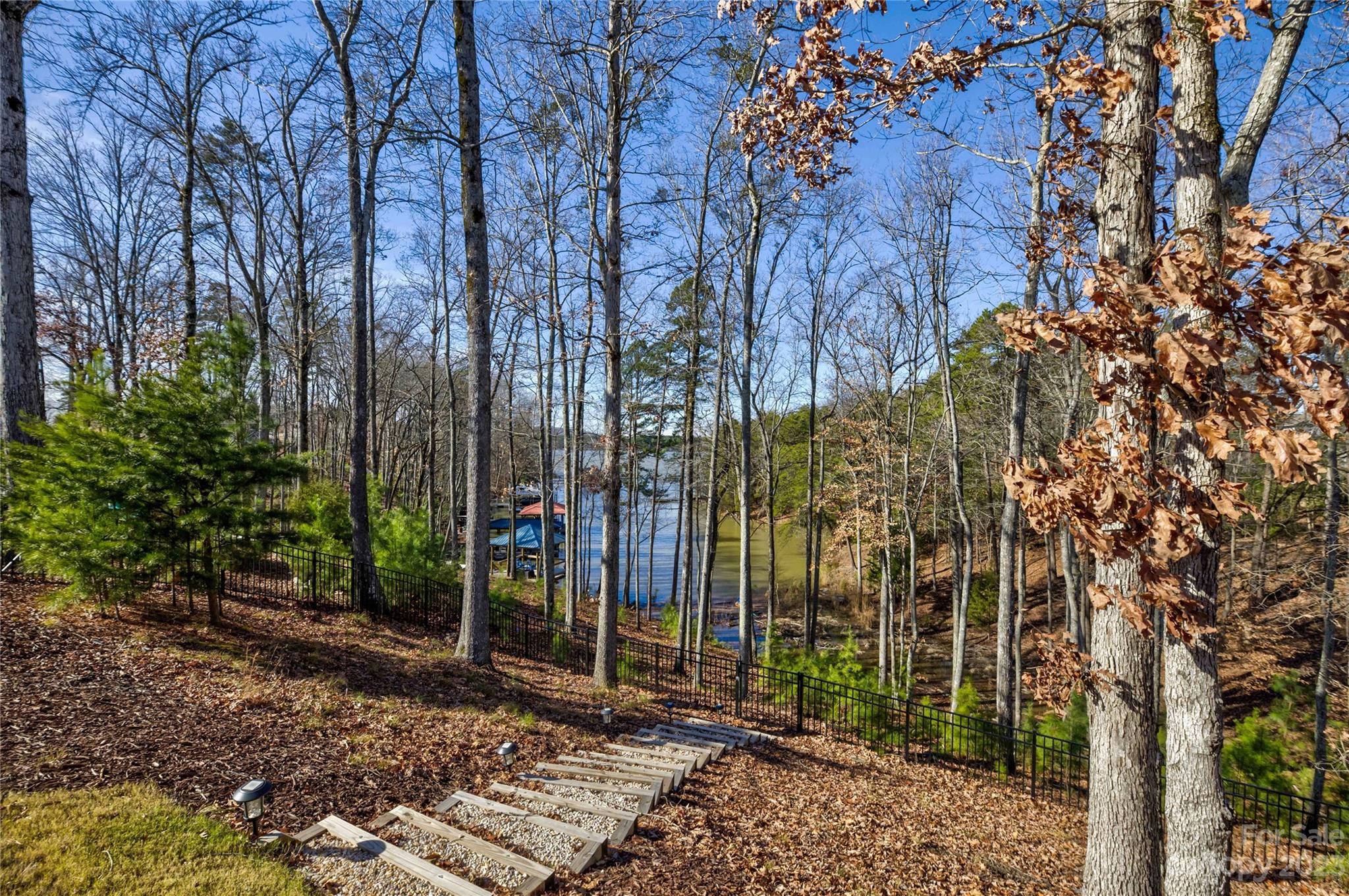 16419 Cozy Cove Road