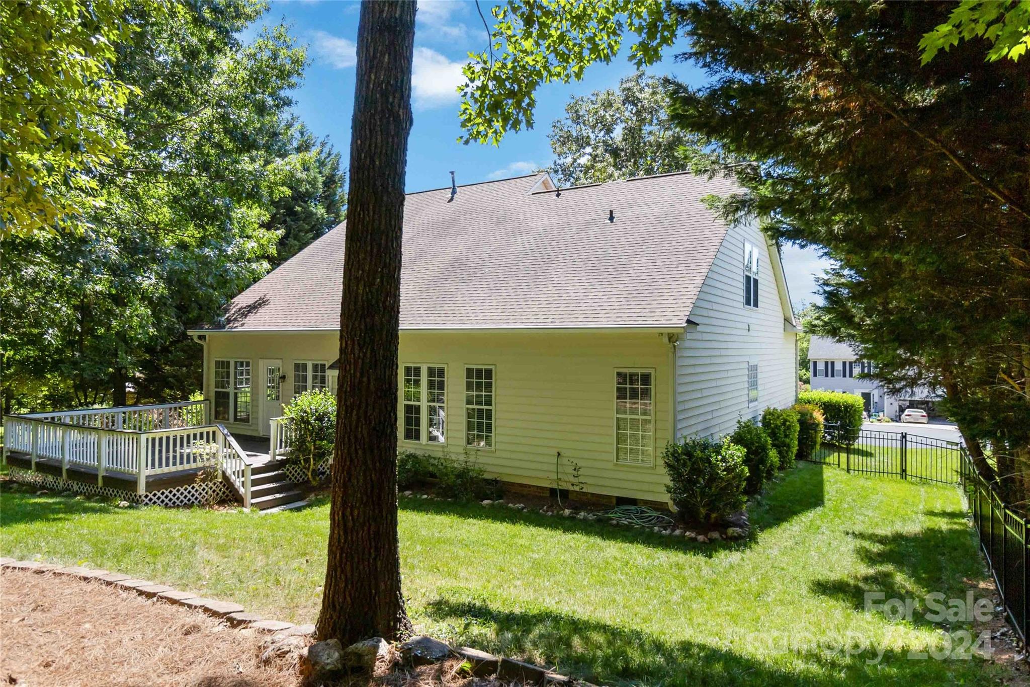3009 Linstead Drive