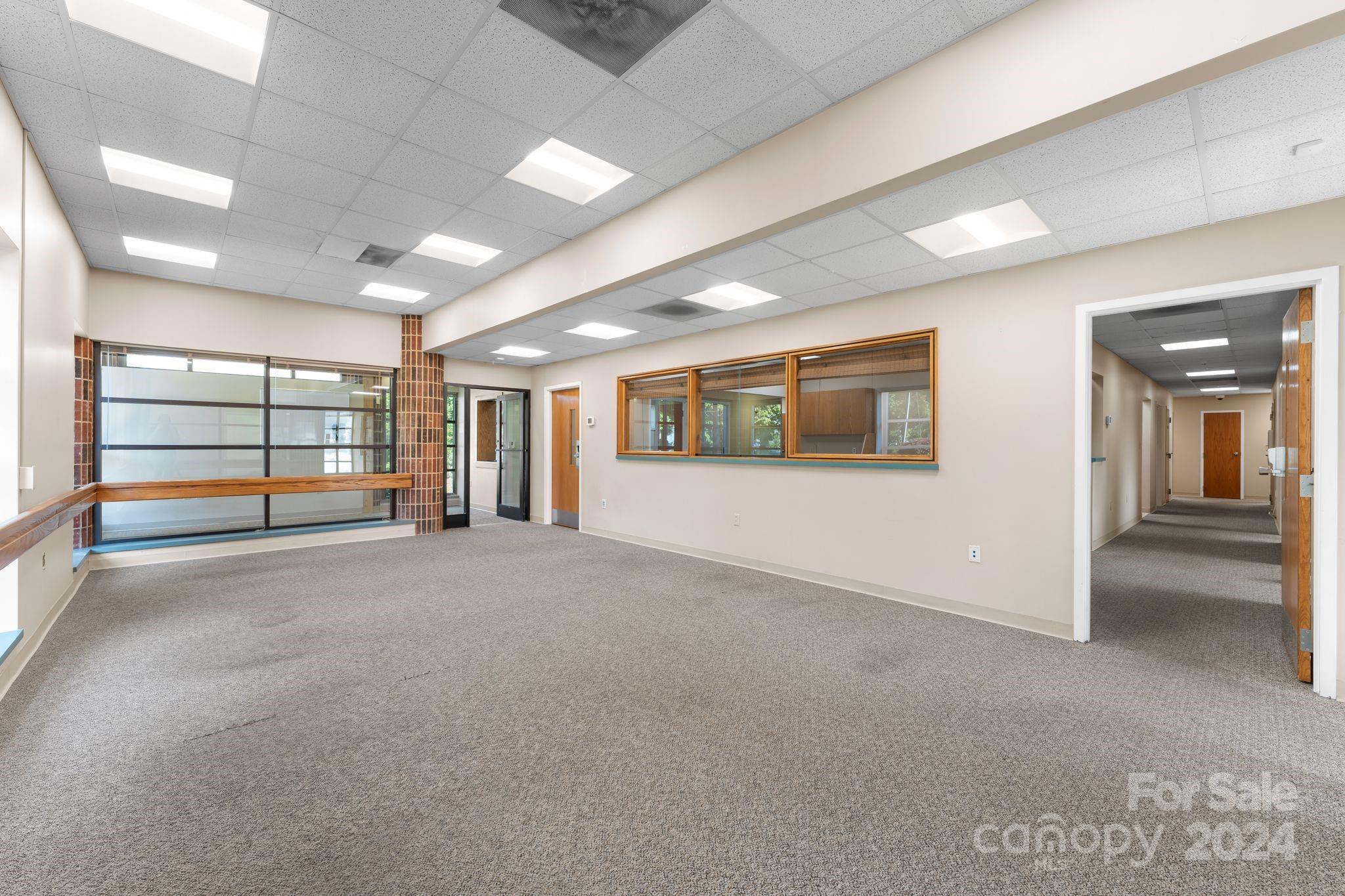 642 Carpenter Avenue