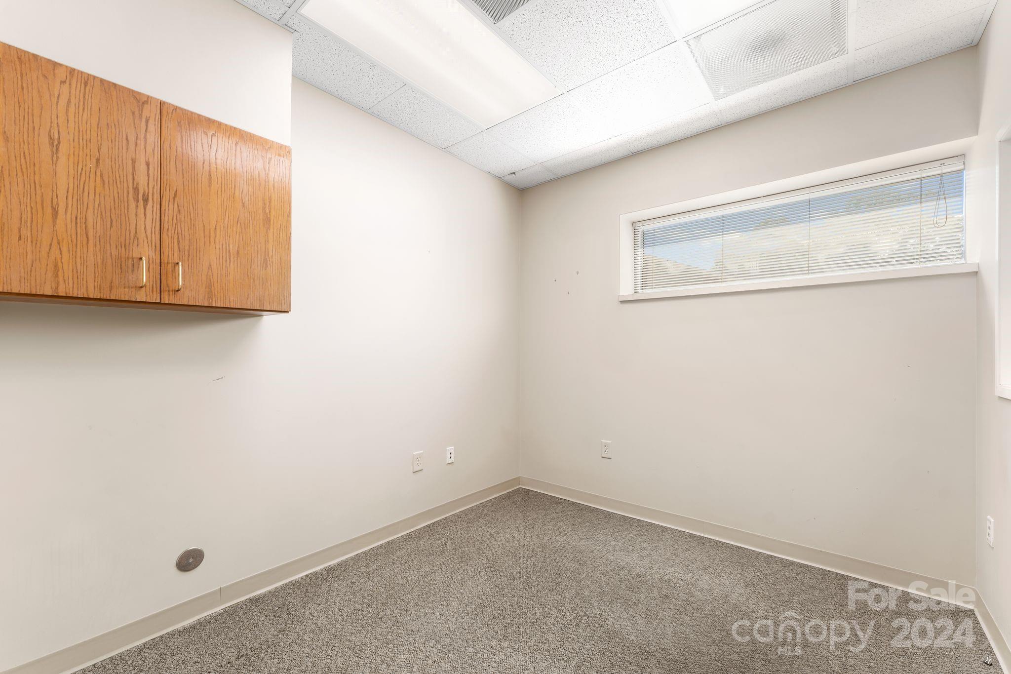 642 Carpenter Avenue