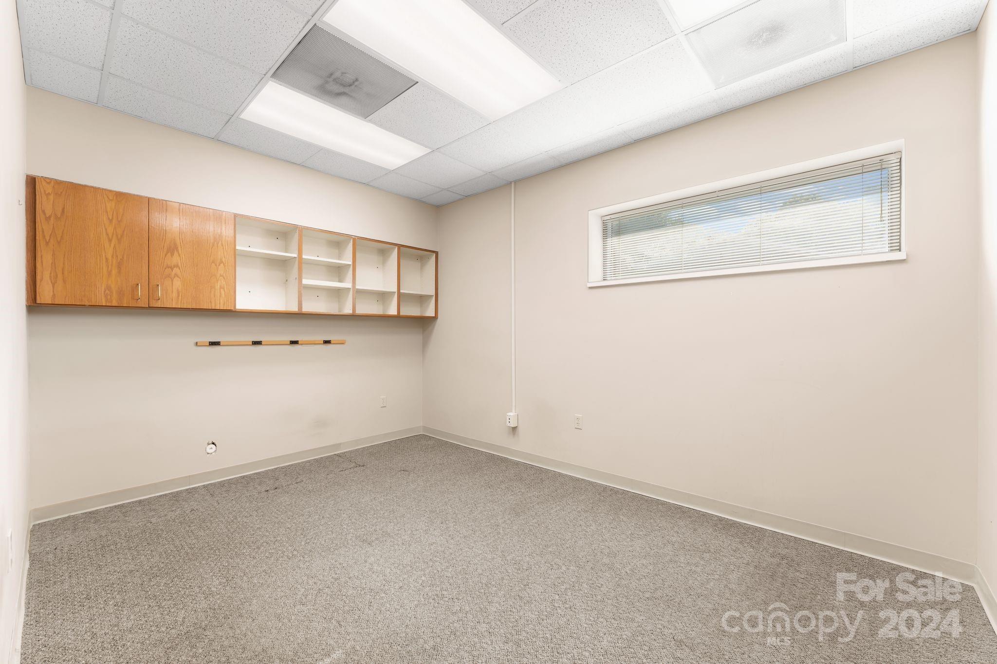 642 Carpenter Avenue