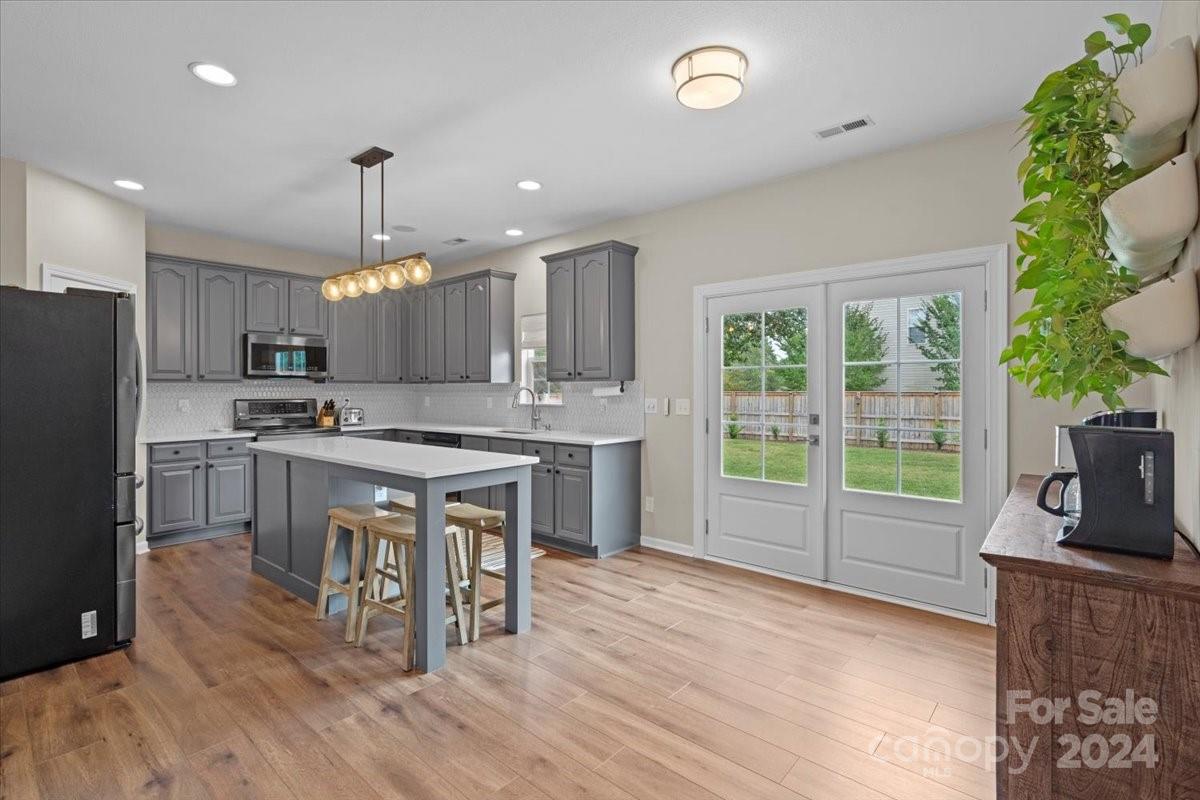 8202 Laurel Run Drive