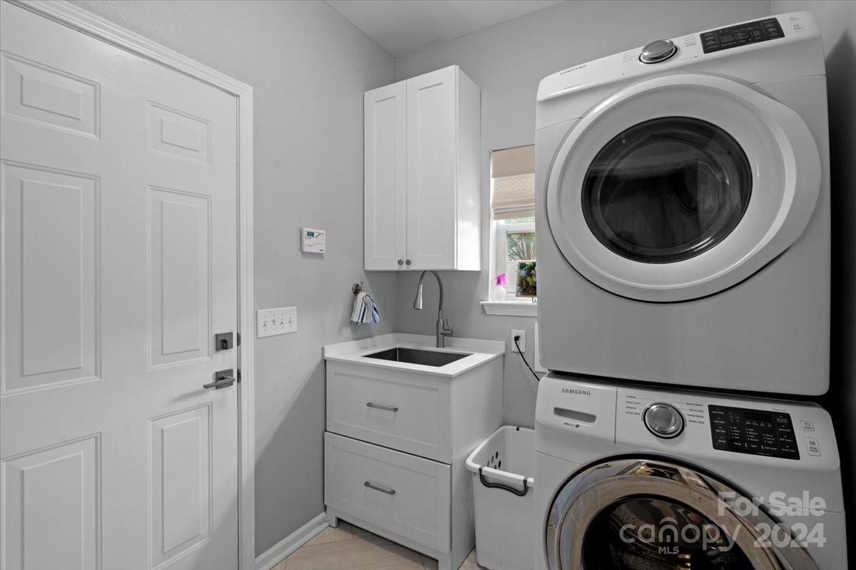 8202 Laurel Run Drive