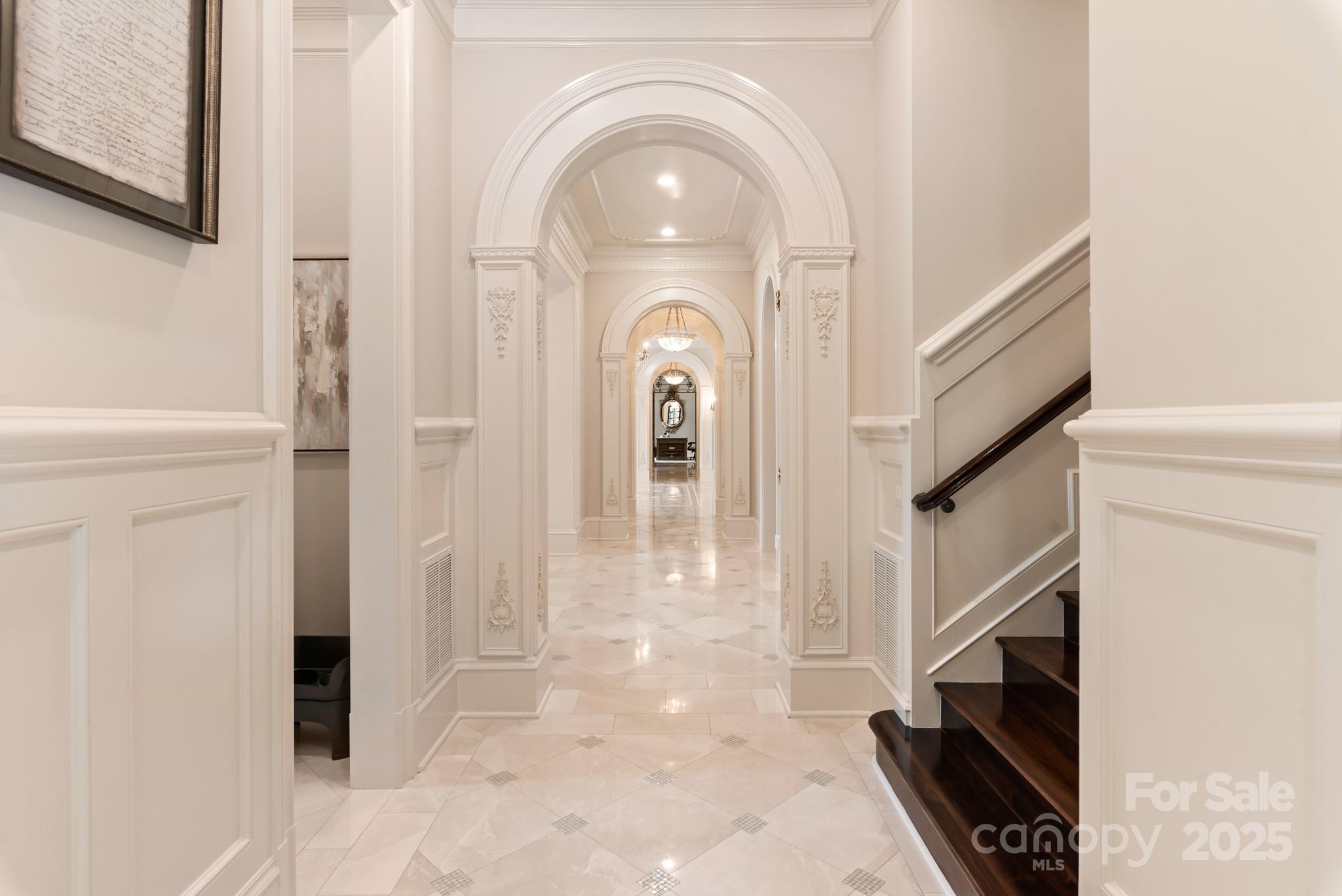 423 Oakmont Lane