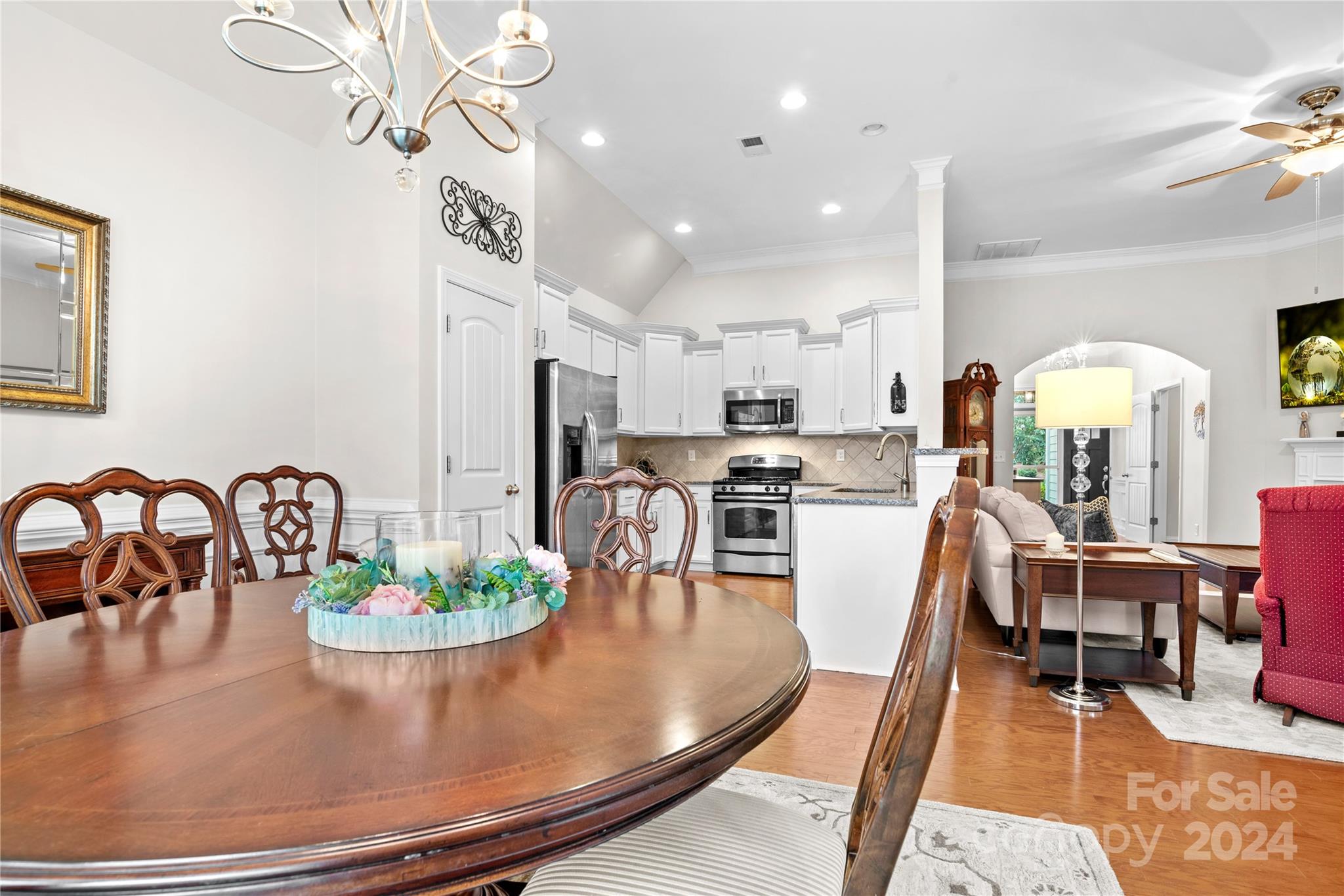 4849 Star Hill Lane