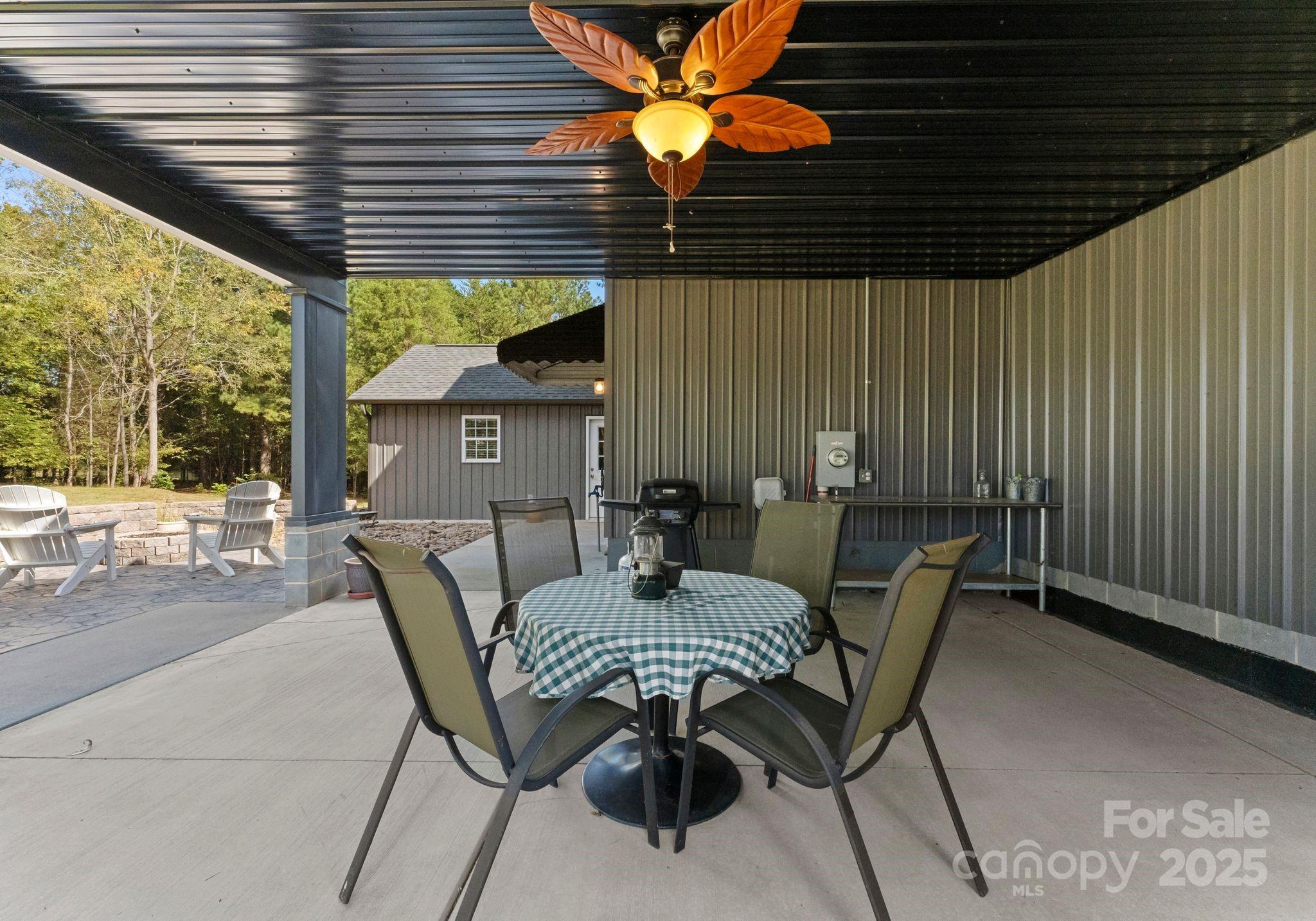 5070, 5090, 5170 Woodleaf Road
