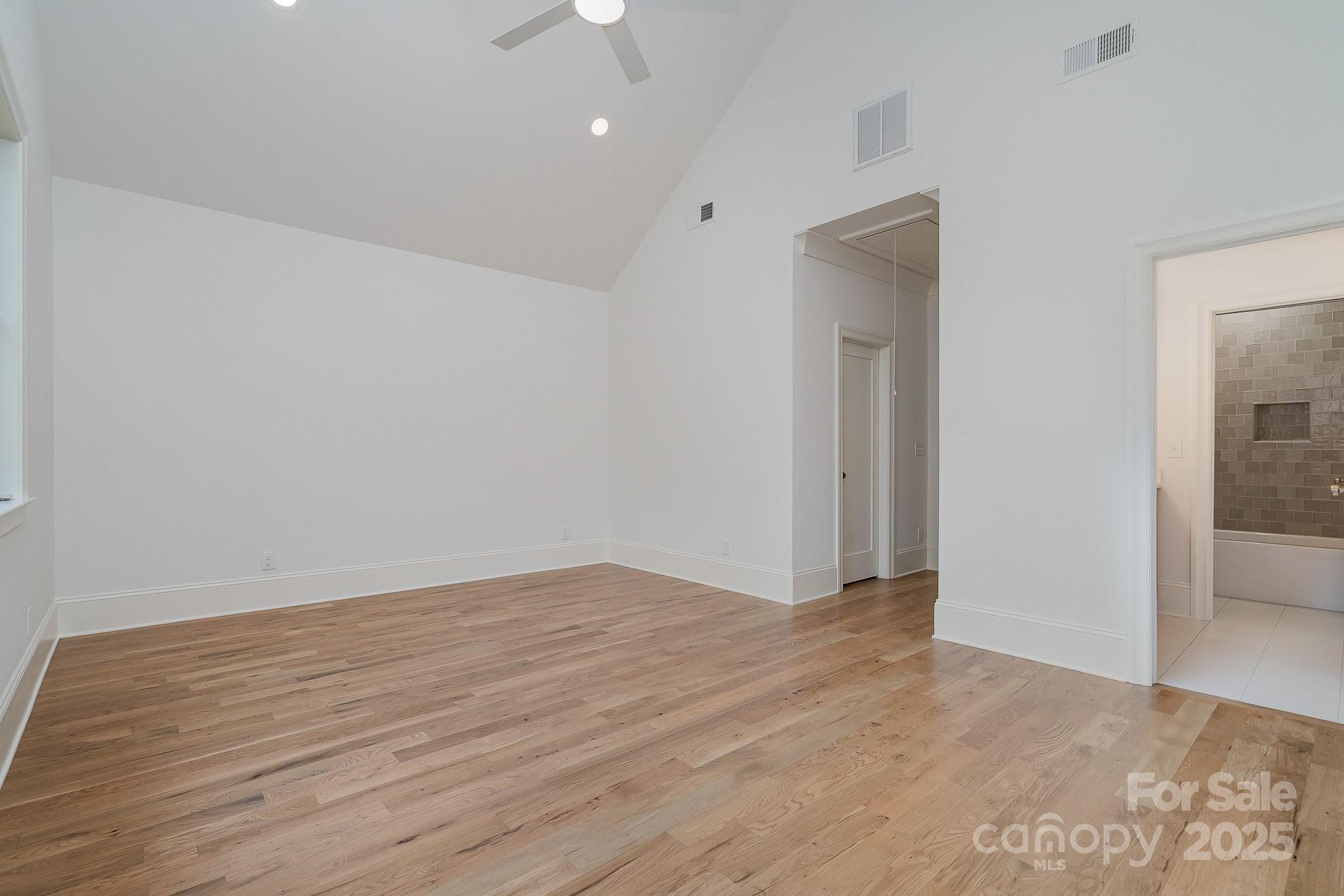 3814 Topsfield Road
