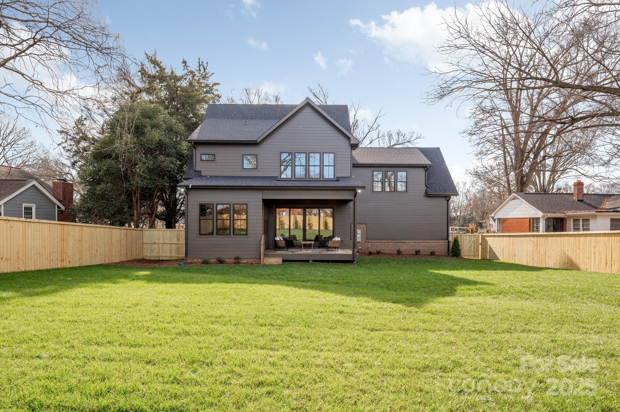 5001 Doris Avenue
