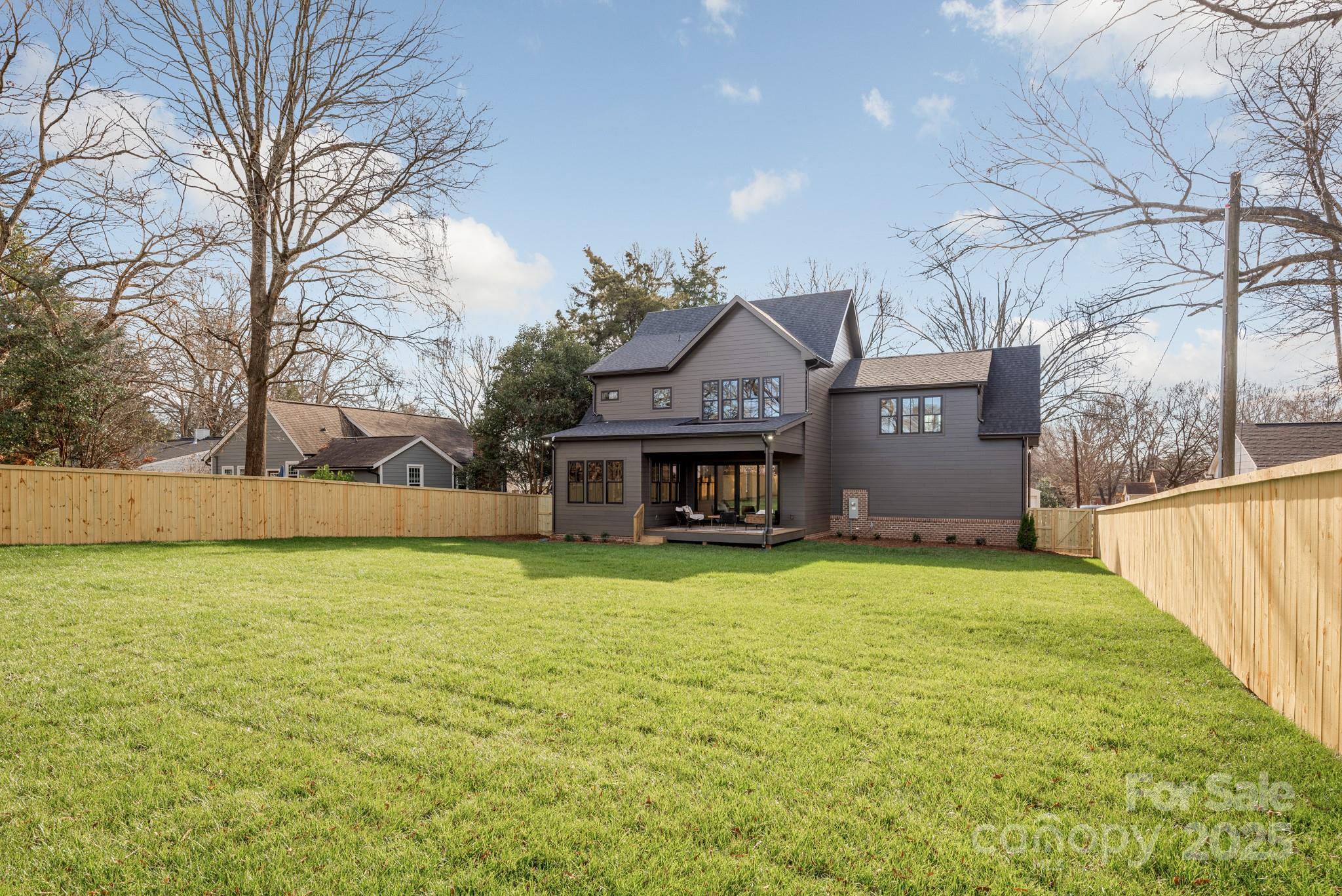 5001 Doris Avenue