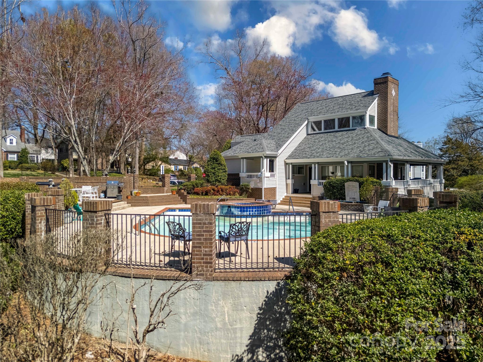 2502 Cranbrook Lane Unit: 4