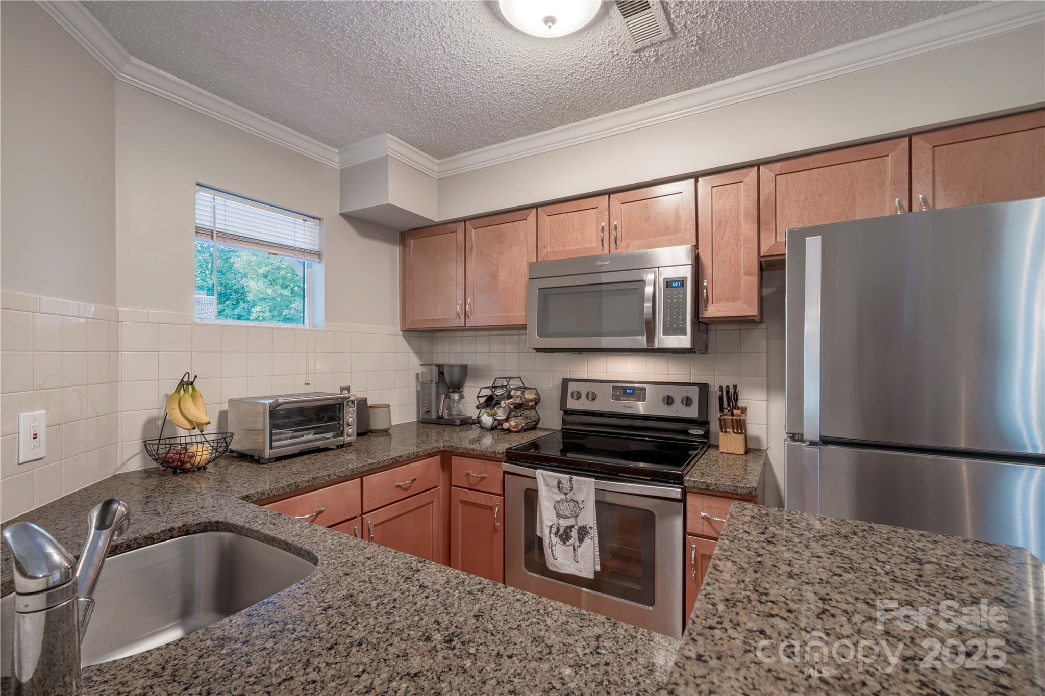 2502 Cranbrook Lane Unit: 4