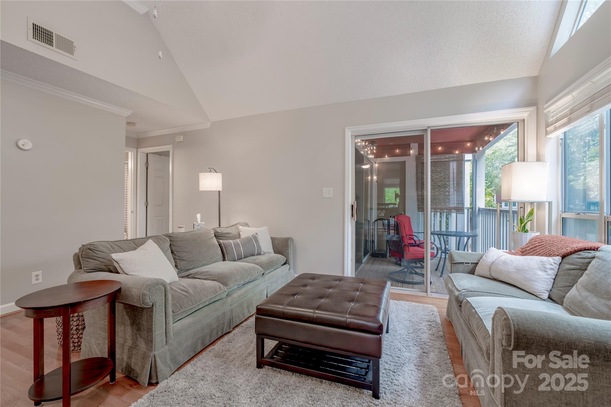 2502 Cranbrook Lane Unit: 4