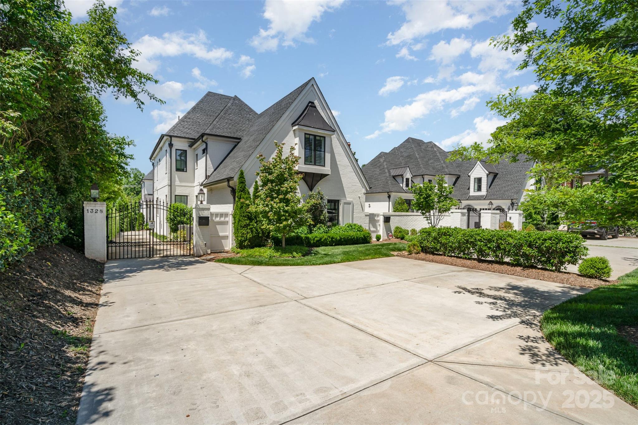 1328 S Kings Drive