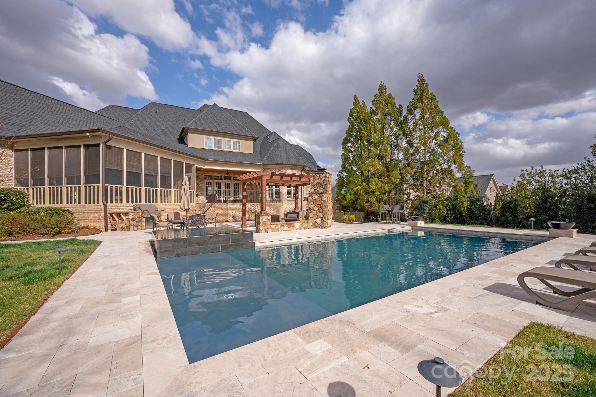 1506 Venetian Way Drive