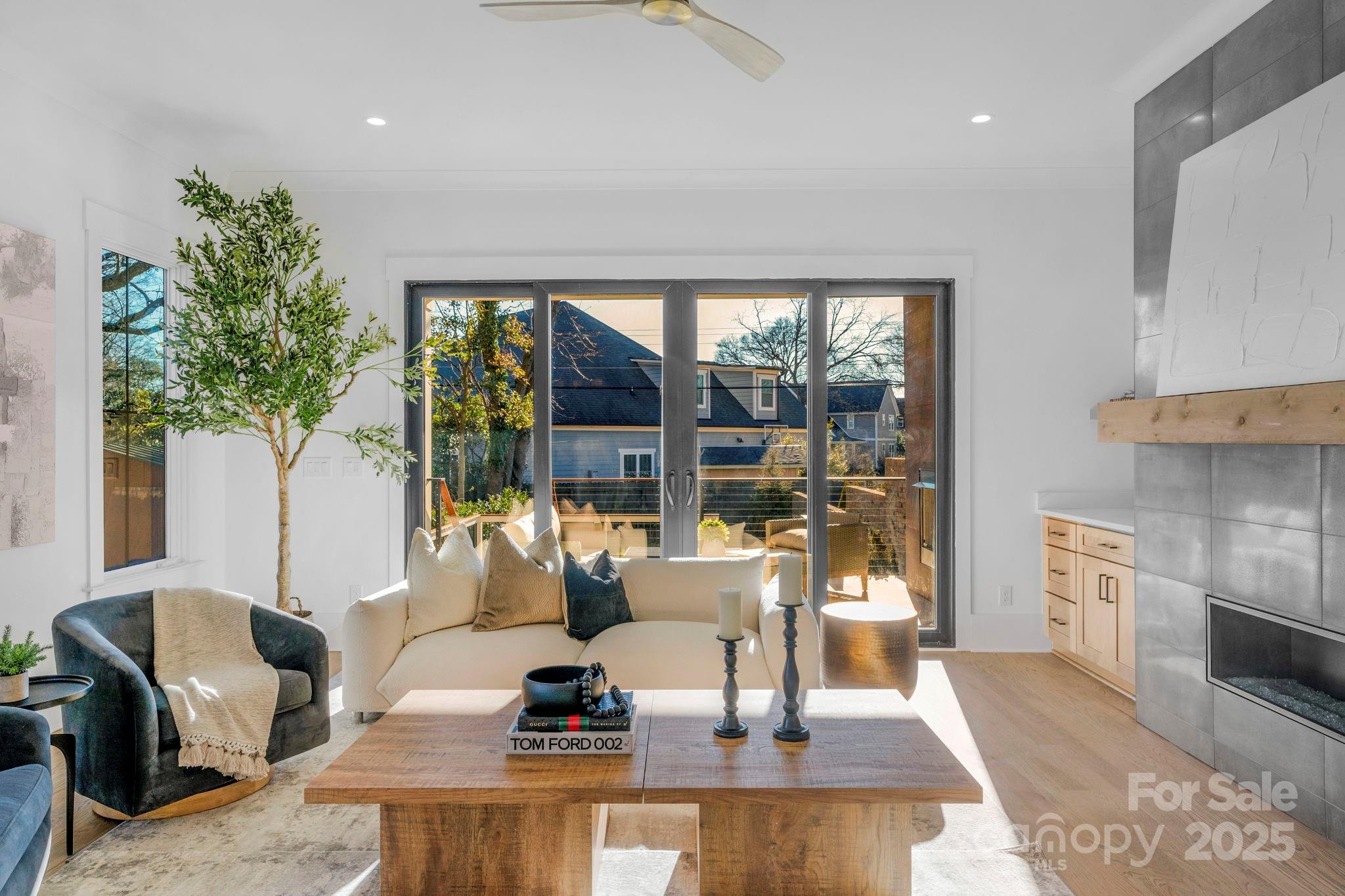 302 Marsh Road