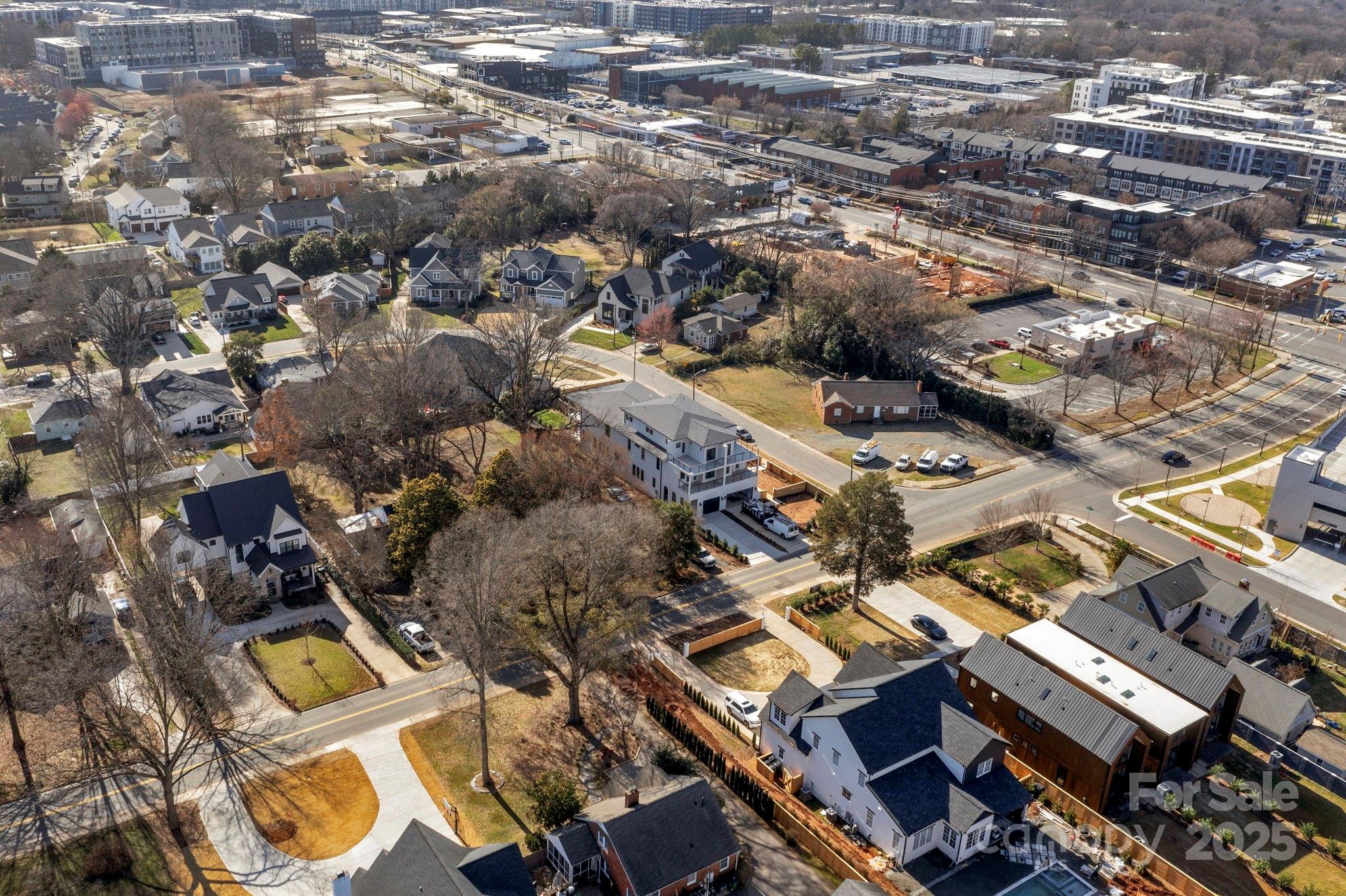 302 Marsh Road