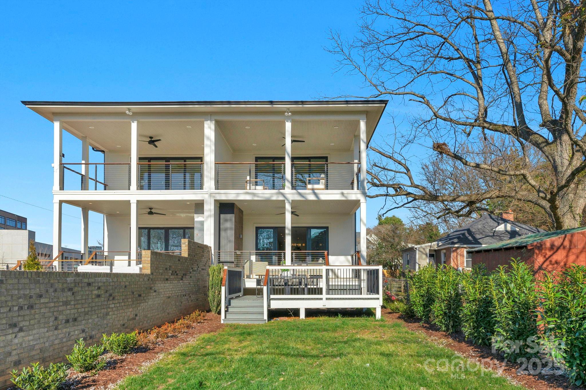 302 Marsh Road