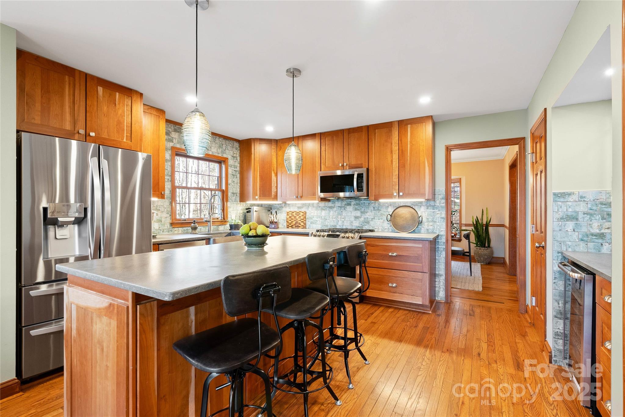 105 Sunny Ridge Drive