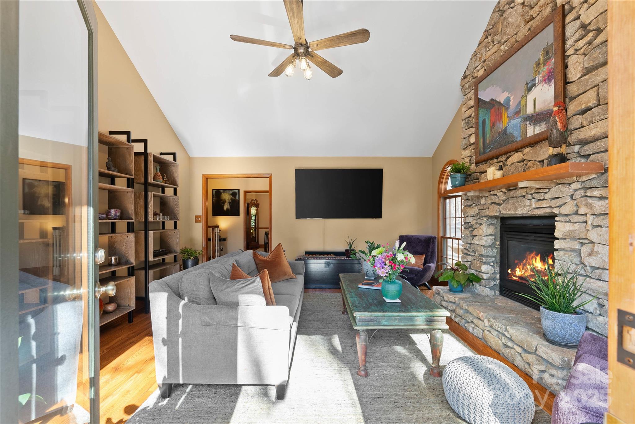 105 Sunny Ridge Drive